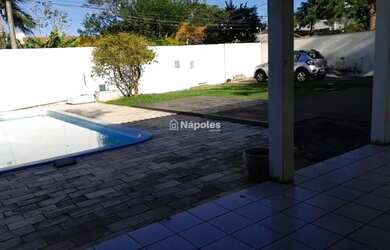 Imagem 5: Aluguel de Casa Mobiliada 3 Dormitórios no Campeche