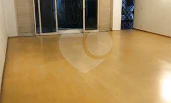 Imagem 5: Casa térrea a venda com piscina, quintal e edícula