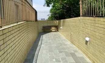 Imagem 3: Apartamento com 1 dormitório para alugar, 65 m² por R$ 1.150,00/mês - Vila Galvão - Guarul