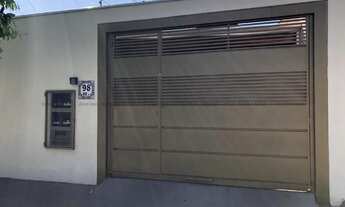 Imagem: Casa com energia solar - ótima localização