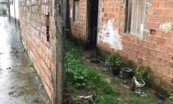 Imagem 2: Vendo vende-se uma casa no Jardim São Raimundo 35.000