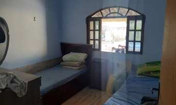 Imagem 6: Casa para aluguel e venda possui 120 metros quadrados com 5 quartos