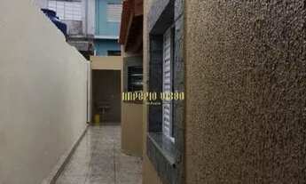 Imagem: Casa com 2 dormitórios a venda no bairro