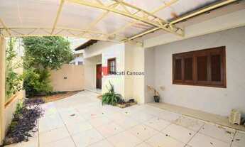 Imagem: Casa térrea com piscina