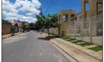 Imagem 2: MONTES CLAROS - Casa Padrão