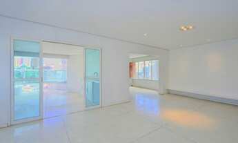 Imagem 2: Apartamento para venda com 236 metros quadrados com 4 quartos em Vila Suzana - São Paulo