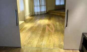 Imagem 7: Apartamento com 220m², 4 quartos, 3 suítes, 5 banheiros e 3 vagas de garagem