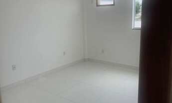 Imagem 4: Aluga se cobertura com 2 quartos, sala , cozinha , banheiro e área com chuveirão