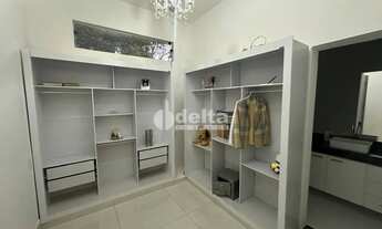 Imagem 5: Casa residencial disponível para venda no bairro Mansões Aeroporto em Uberlândia-MG