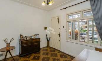 Imagem 5: Casa térrea de 167m2, jardim, hall de entrada, living amplo, 3 dormitórios