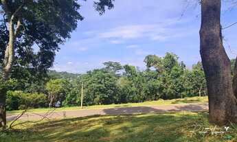 Imagem 2: Terreno à venda no Aldeia do Vale com aclive, plateau pronto e vista espetacular