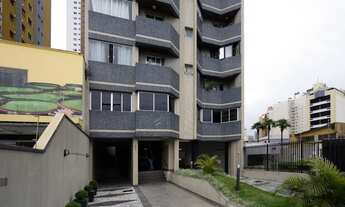 Imagem 2: Apartamento de 1 dormitorio reformado no Batel