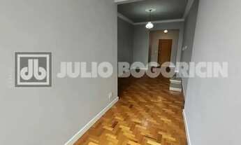 Imagem 6: Apartamento à venda em Copacabana - reformado - 3 Quartos - Vaga - Port. 24h