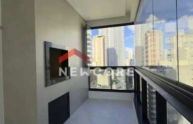 Imagem: Apartamento em Rua 250 - Meia Praia - Itapema/SC