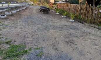 Imagem 7: Vendo galpão as MARGENS DA RODOVIA 040