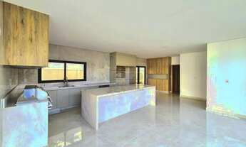 Imagem 6: Casa sobrado de 335m² com 04 suítes para locação em condomínio - Alphaville Ribeirão Preto