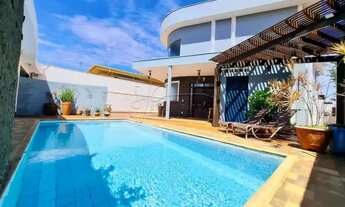 Imagem: Casa de 419m² com 04 quartos sendo 03 suítes