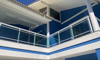 Imagem 1: Casa de condomínio para venda tem 230 metros quadrados com 3 quartos