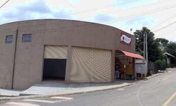 Imagem 5: Prédio com Salões Comerciais e Casas dm Piracaia ( região de Atibaia