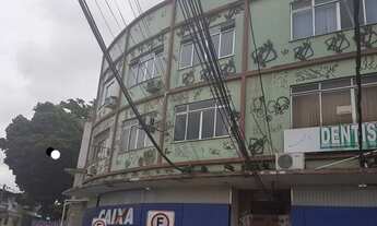 Imagem: Vendo sala podendo fazer um apartamento