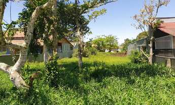 Imagem 2: 1790 Excelente Terreno no Bairro Salinas, distante 400 metros do mar