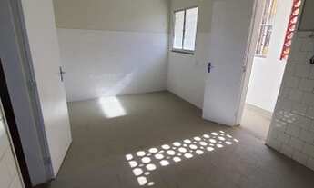 Imagem 2: Aluga-se excelente apartamento com 110 m2 na avenida Luciano Carneiro com 1 vaga de garage