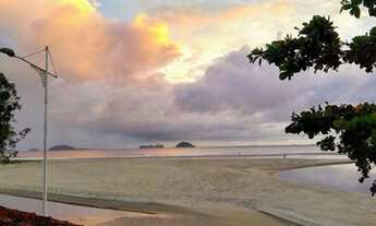 Imagem 4: Numa das melhores regiões em Ubatuba e vista permanente para o mar, esse sobrado irá te su