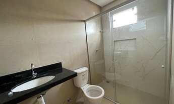 Imagem 6: Casa para venda tem 180 m2 no Jardim Espanha de esquina com 3 suítes