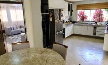 Imagem 4: Venha conhecer esse espetacular sobrado em lote 800m2 condomínio Vicente pires