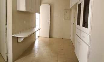 Imagem 6: APTO MOEMA-AMPLA SALA - COZINHA - 2 QUARTOS + ARMÁRIOS - 1 SUÍTE + ARMÁRIOS - 3 BANHEIROS