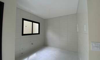 Imagem 5: Sobrado para venda tem 115 metros quadrados com 3 quartos em Uberaba - Curitiba - PR