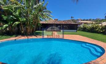 Imagem 4: Linda casa em estilo Buziano a 1 min da praia Ferradurinha