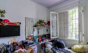 Imagem 3: Sobrado para aluguel e venda possui 240 metros quadrados com 3 quartos em Centro - Criciúm