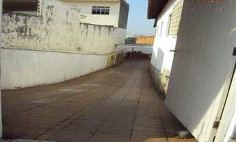 Imagem 3: RUA TRANQUILA Casa com 4 dormitórios