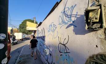 Imagem 2: Terreno de 360m² com uma casa de 03 quartos e loja de esquina no melhor ponto comercial do