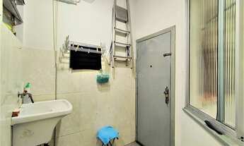 Imagem 15: Ref.: 2035 - Apartamento todo reformado com ótimo acabamento, arejado e ventilado, próximo