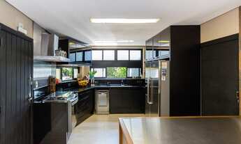 Imagem 3: Casa para venda tem 456 metros quadrados com 4 quartos em Jardim Guedala - São Paulo - SP