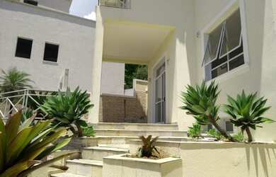 Imagem 7: Casa em condomínio, com clube, próximo a Granja Viana