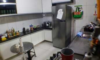 Imagem 5: Sobrado para aluguel e venda com 131 metros quadrados com 4 quartos