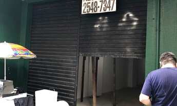 Imagem 3: Ponto comercial/Lojapara aluguel possui 220 metros quadrados com 2 andares