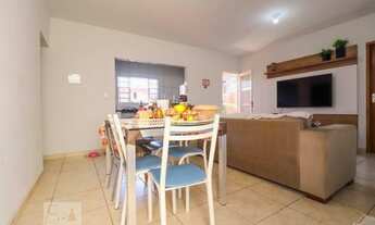 Imagem 4: Casa com terreno amplo a venda no Pq Santa Teresa/ Carapicuiba