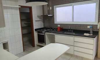 Imagem 6: Casa térrea com 4 dorms (2st), conservadíssima, R$ 5.000,00 mais iptu