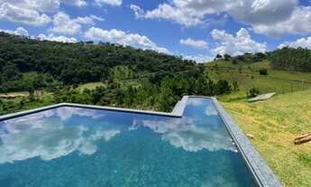 Imagem 2: Casa de condomínio para aluguel e venda com 5 metros quadrados com 5 quartos