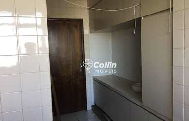 Imagem 3: Apartamento com 3 dormitórios à venda, 194 m² por R$ 350.000 - Aparecida - Uberlândia/MG