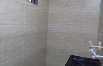 Imagem 2: Alugo casa com 2/4