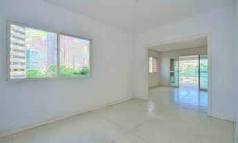 Imagem 4: Apartamento para venda com 236 metros quadrados com 4 quartos em Vila Suzana - São Paulo