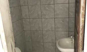 Imagem 4: Kitnet Casa com 1 banheiro