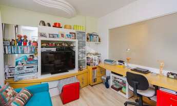 Imagem 5: Apartamento para venda tem 87 metros quadrados com 3 quartos em Passo da Areia - Porto Ale