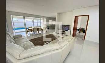 Imagem 2: Casa para Aluguel - Swiss Park, 4 Quartos, 300 m2