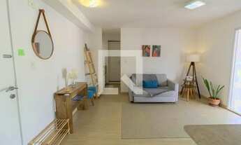 Imagem 2: Apartamento para Aluguel - Santa Teresa, 1 Quarto, 60 m2